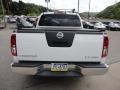 Avalanche White - Frontier LE Crew Cab 4x4 Photo No. 6