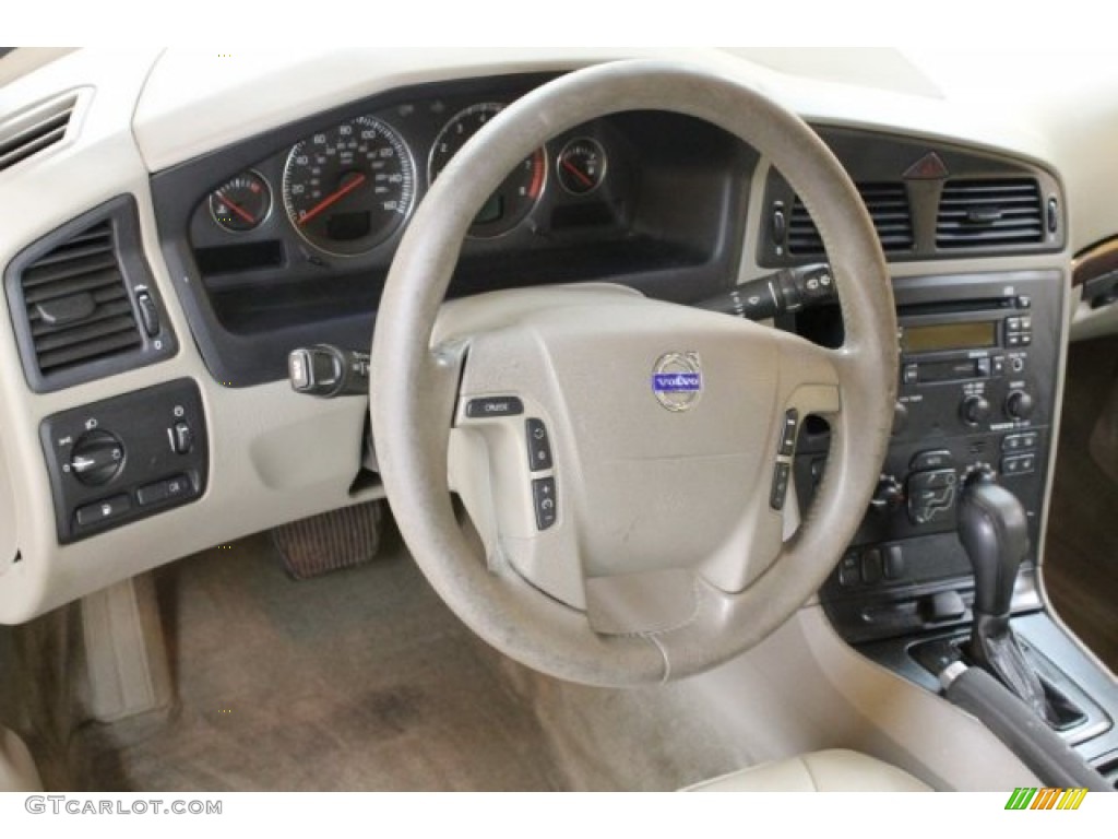 2004 V70 2.4 - Nautic Blue Metallic / Taupe photo #5