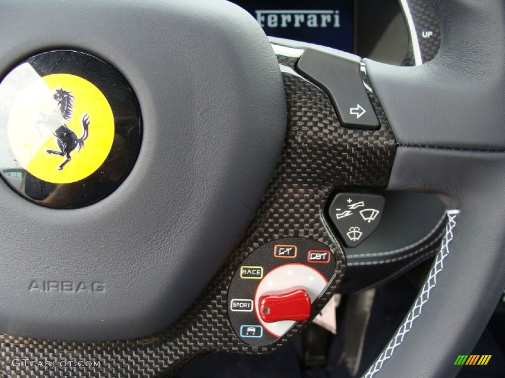 2010 Ferrari 458 Italia Controls Photo #52888131