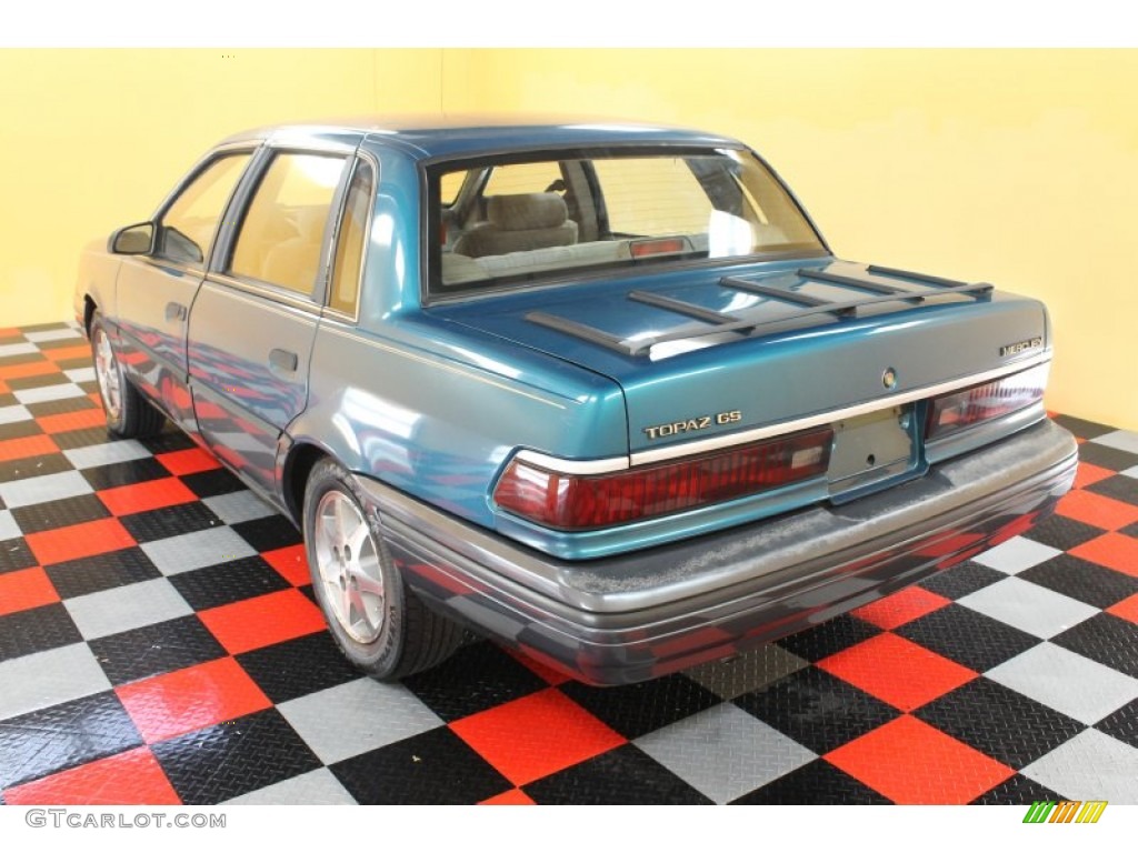 1993 Topaz GS Sedan - Cayman Green Metallic / Beige photo #3