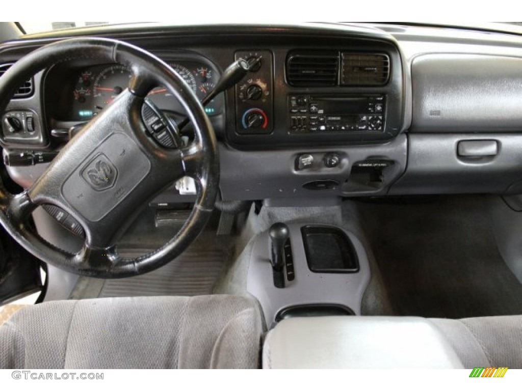 2000 Dodge Dakota SLT Crew Cab 4x4 Agate Dashboard Photo #52889277