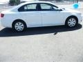 Candy White - Jetta SE Sedan Photo No. 5