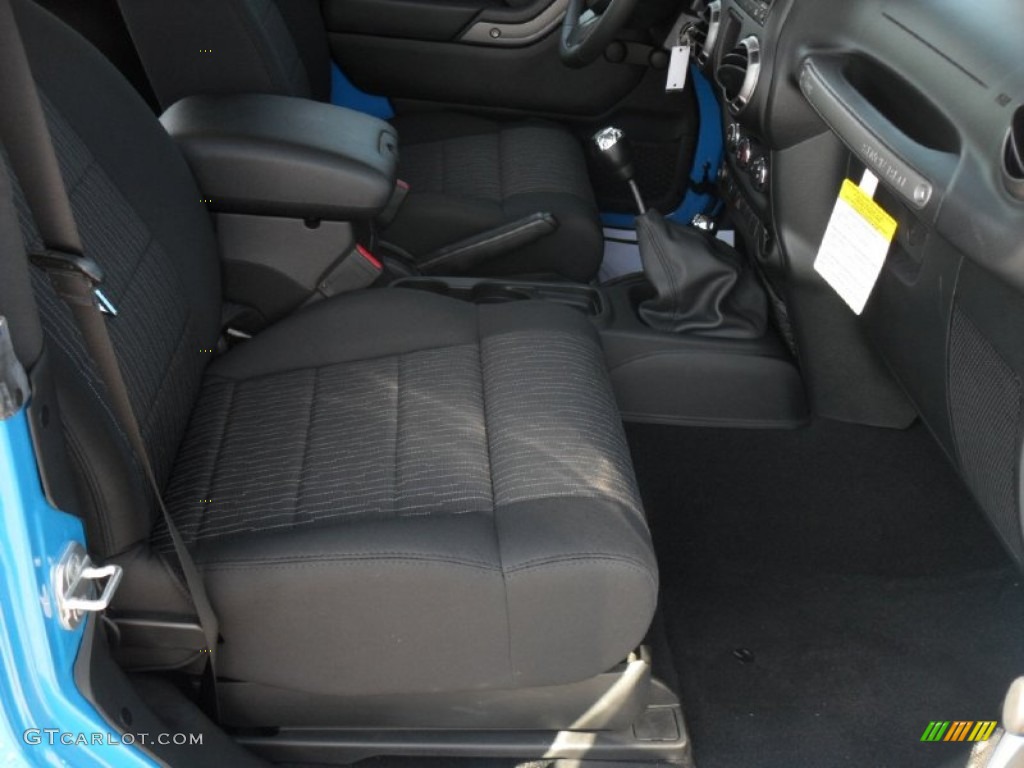 2011 Wrangler Sport S 4x4 - Cosmos Blue / Black photo #16