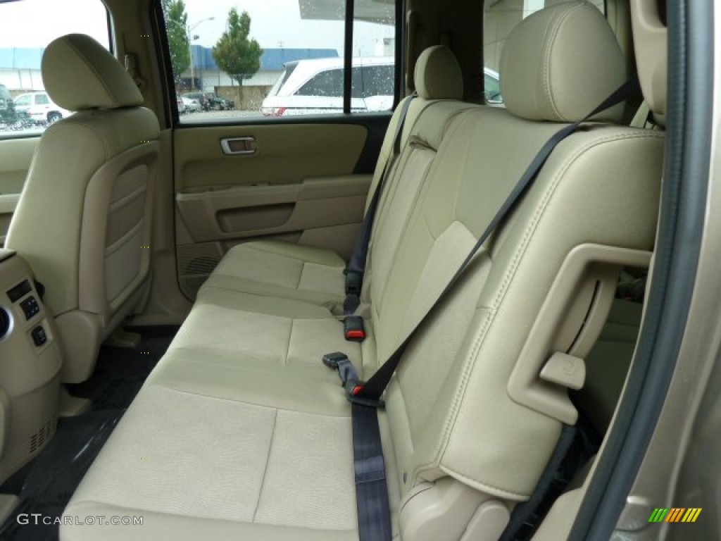 Beige Interior 2011 Honda Pilot LX Photo #52892310