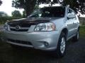 Classic White - Tribute s 4WD Photo No. 1
