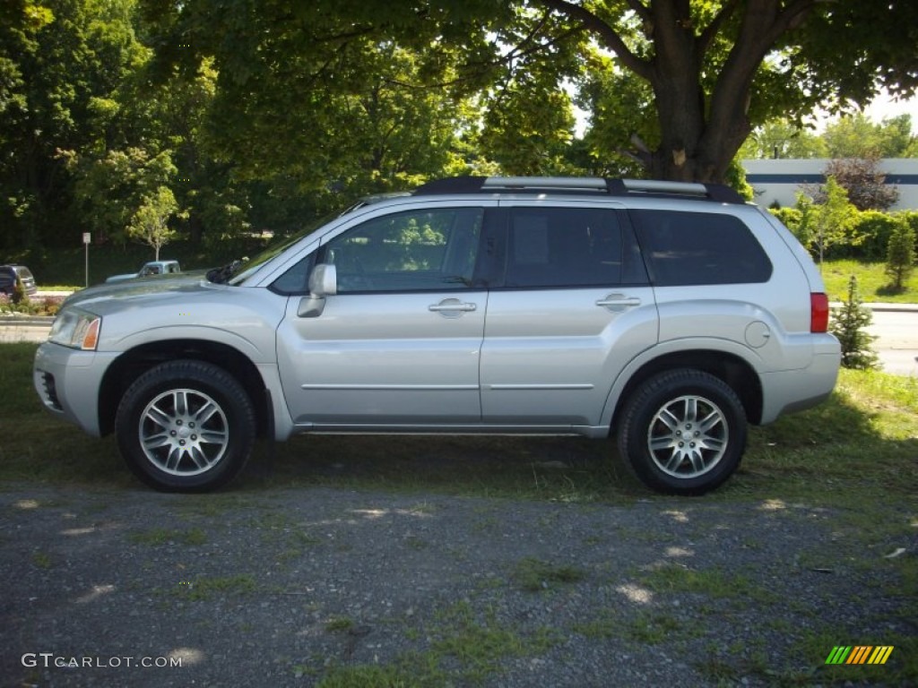 Dover White Pearl 2005 Mitsubishi Endeavor Limited AWD Exterior Photo #52895124