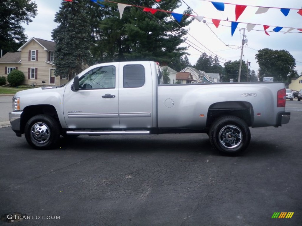 Sheer Silver Metallic 2011 Chevrolet Silverado 3500HD LT Extended Cab 4x4 Dually Exterior Photo #52898550