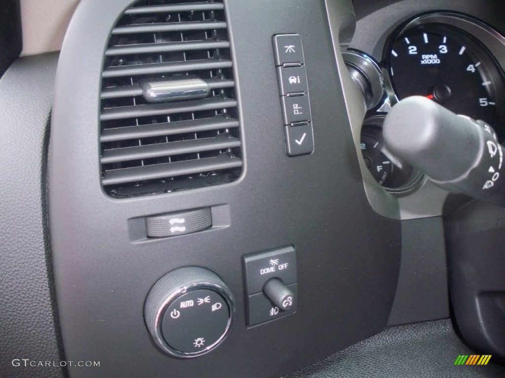 2011 Chevrolet Silverado 3500HD LT Extended Cab 4x4 Dually Controls Photo #52898808