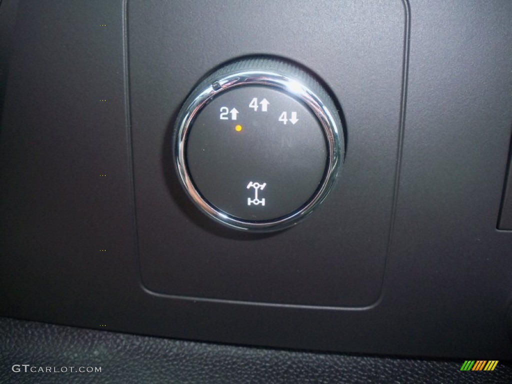 2011 Chevrolet Silverado 3500HD LT Extended Cab 4x4 Dually Controls Photo #52898868