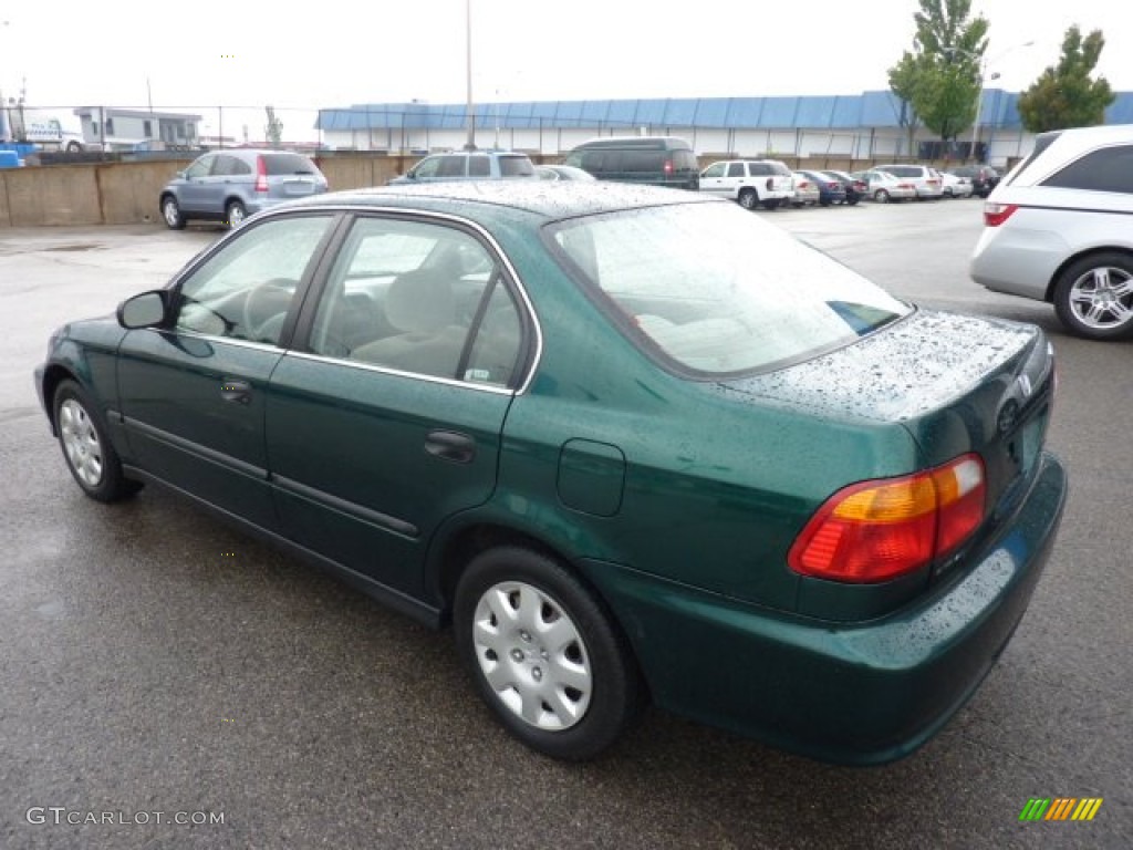 1999 Civic LX Sedan - Clover Green Pearl / Beige photo #3