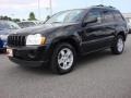 Brilliant Black Crystal Pearl - Grand Cherokee Laredo 4x4 Photo No. 2