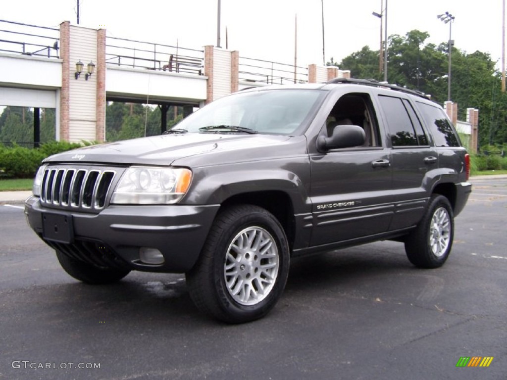 Graphite Metallic Jeep Grand Cherokee