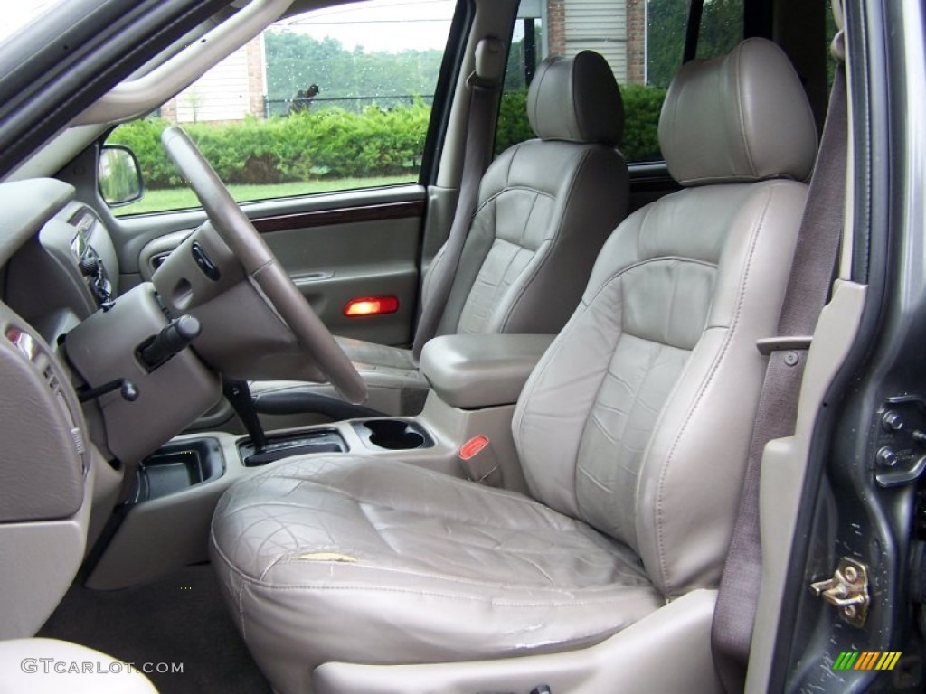 Taupe Interior 2003 Jeep Grand Cherokee Limited Photo #52903767