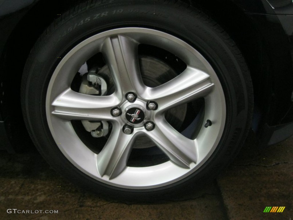 2010 Ford Mustang GT Coupe Wheel Photo #52904964