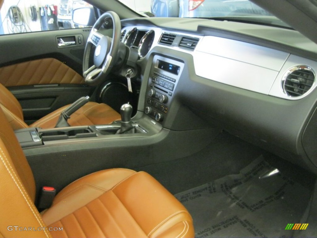 Saddle Interior 2010 Ford Mustang GT Coupe Photo #52904979