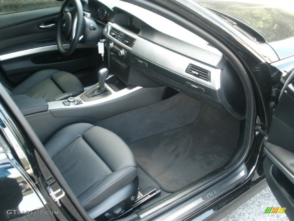 2010 3 Series 335i Sedan - Jet Black / Black photo #22