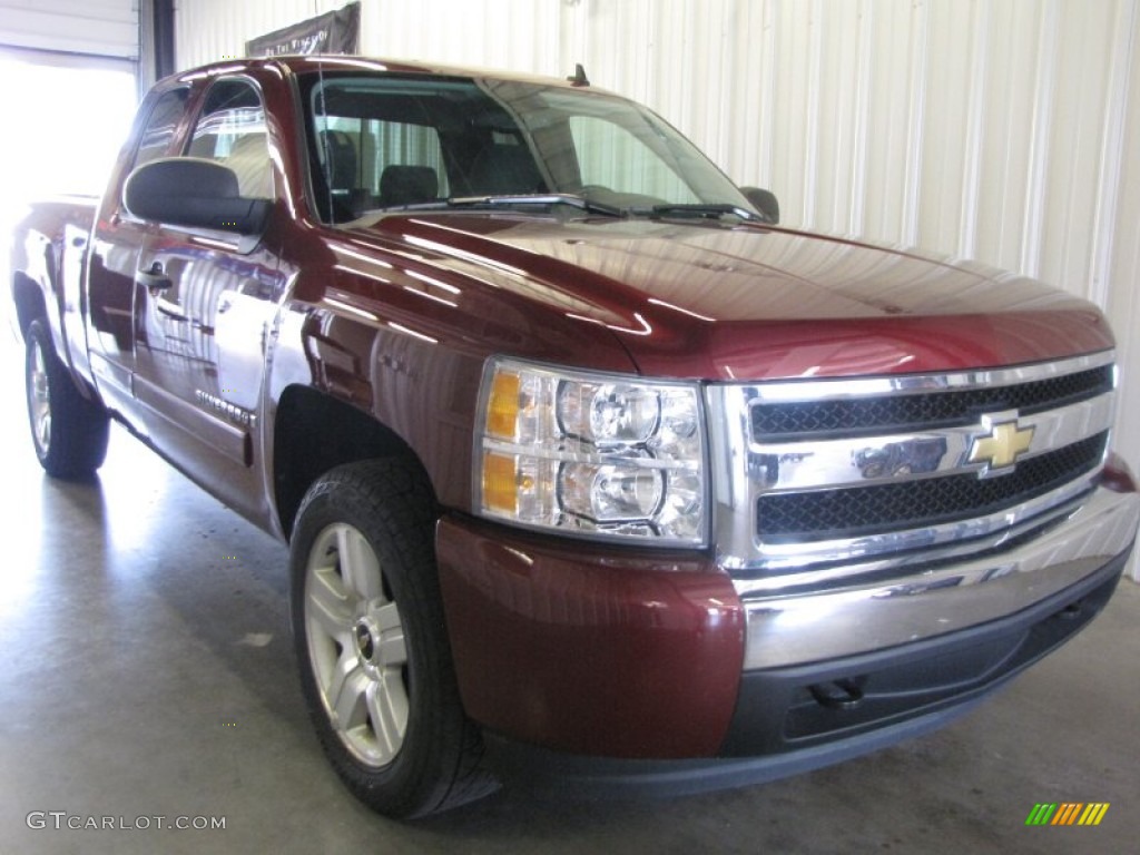 2008 Silverado 1500 LT Extended Cab 4x4 - Deep Ruby Metallic / Ebony photo #1