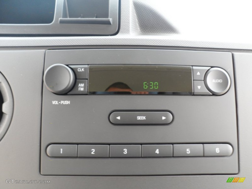 2011 Ford E Series Van E350 XL Extended Passenger Audio System Photos
