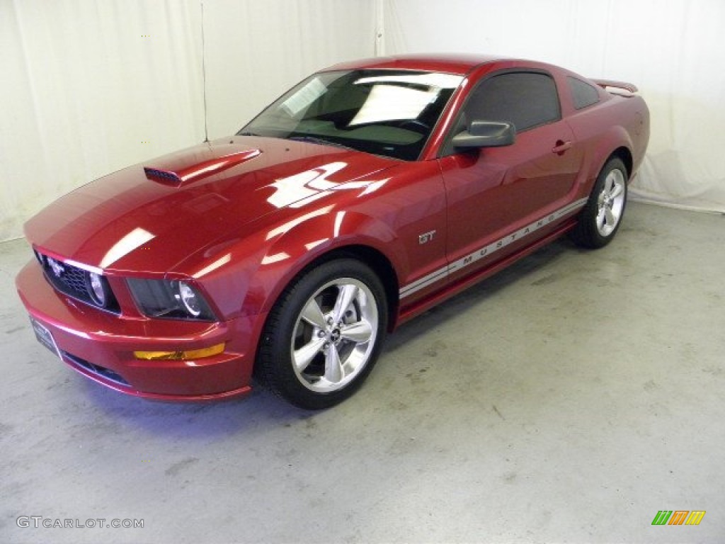 2007 Mustang GT Premium Coupe - Redfire Metallic / Black/Red photo #3