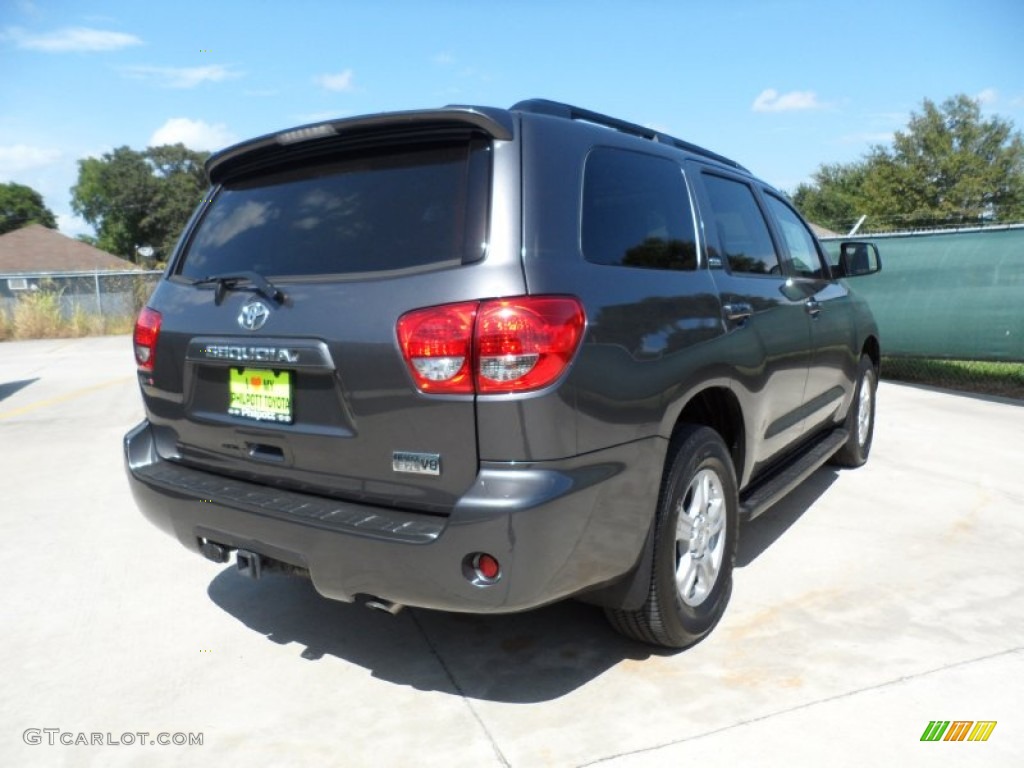 2011 Sequoia SR5 - Magnetic Gray Metallic / Graphite Gray photo #3