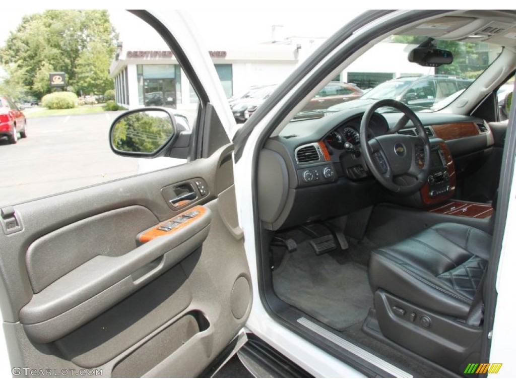 2007 Tahoe LTZ 4x4 - Summit White / Ebony photo #12