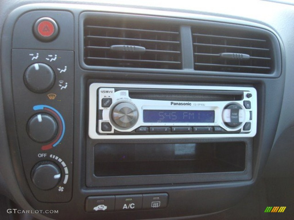 2000 Honda Civic LX Sedan Audio System Photo #52914744