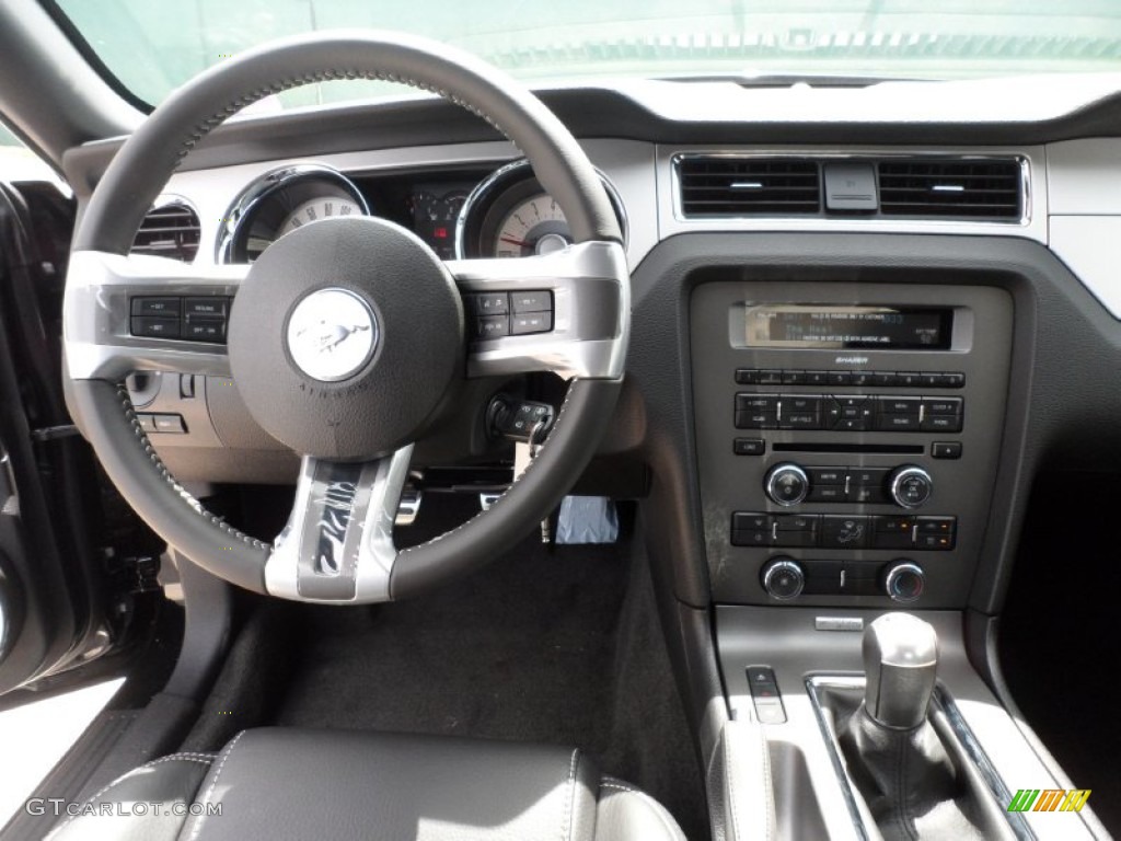 2012 Ford Mustang GT Premium Coupe Charcoal Black Dashboard Photo #52915845