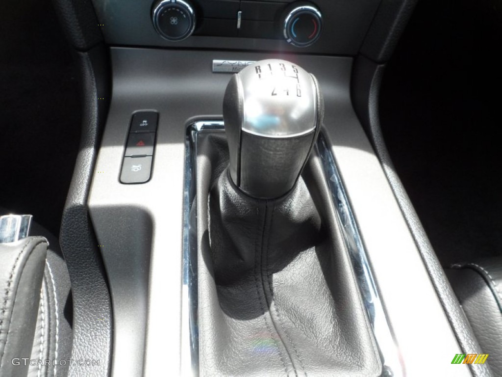 2012 Ford Mustang GT Premium Coupe 6 Speed Manual Transmission Photo #52915923