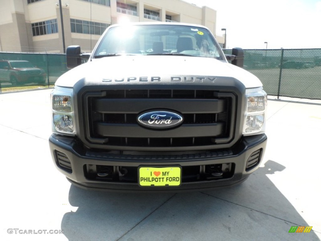 2012 F250 Super Duty XL Regular Cab - Oxford White / Steel photo #8