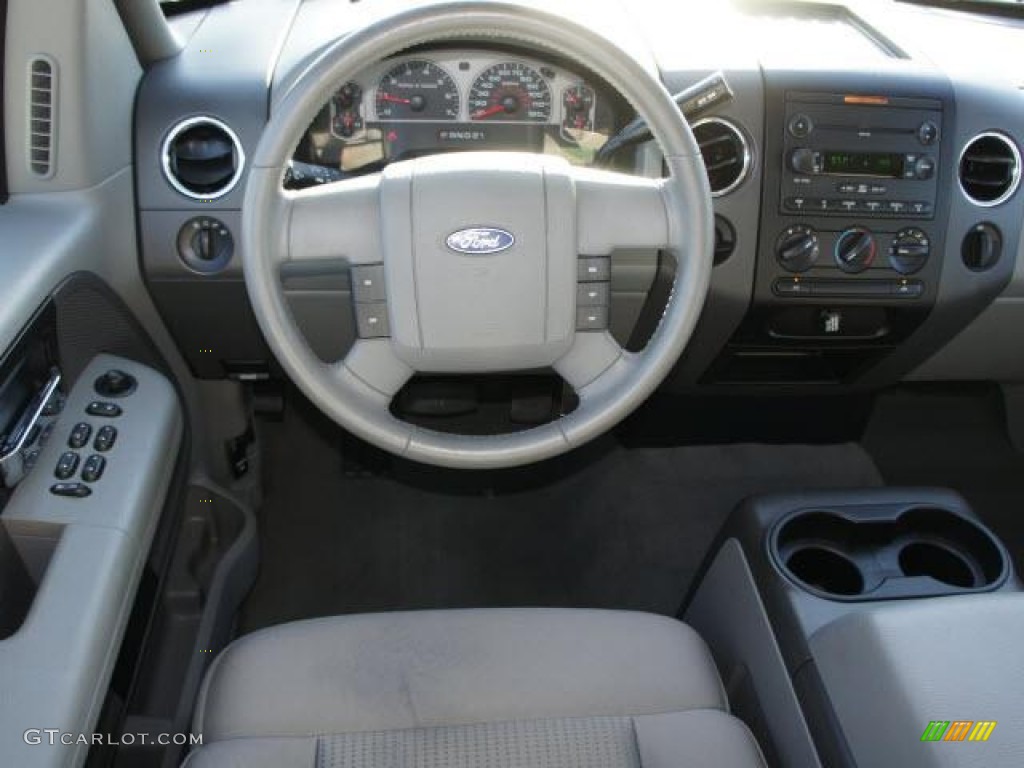 2007 Ford F150 XLT SuperCab Medium Flint Dashboard Photo #52916670