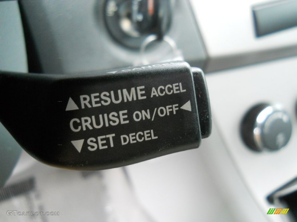 2008 Chrysler Sebring Touring Sedan Controls Photo #52919025