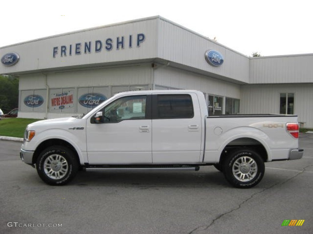 2011 F150 Lariat SuperCrew 4x4 - Oxford White / Pale Adobe photo #1