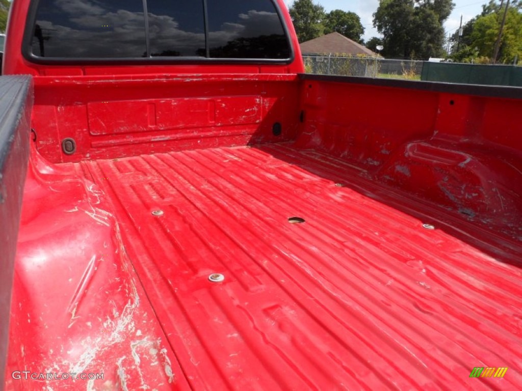 2004 F250 Super Duty XLT Regular Cab 4x4 - Red / Medium Flint photo #29