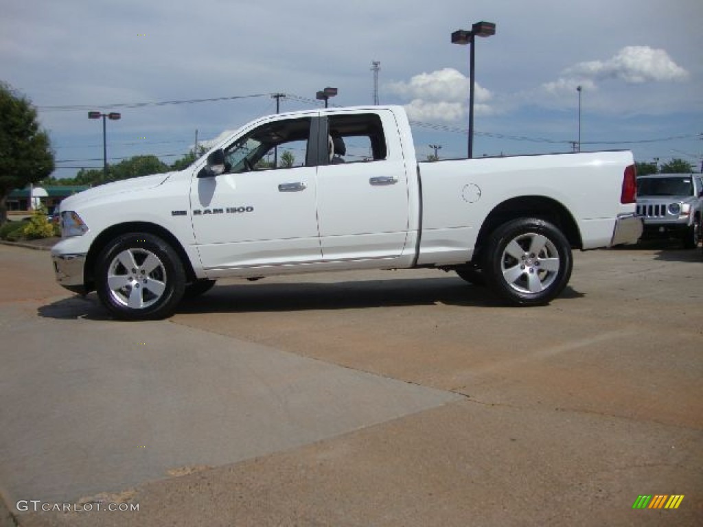 2011 Ram 1500 Big Horn Quad Cab 4x4 - Bright White / Dark Slate Gray/Medium Graystone photo #6