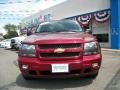 Red Jewel - TrailBlazer LT 4x4 Photo No. 2