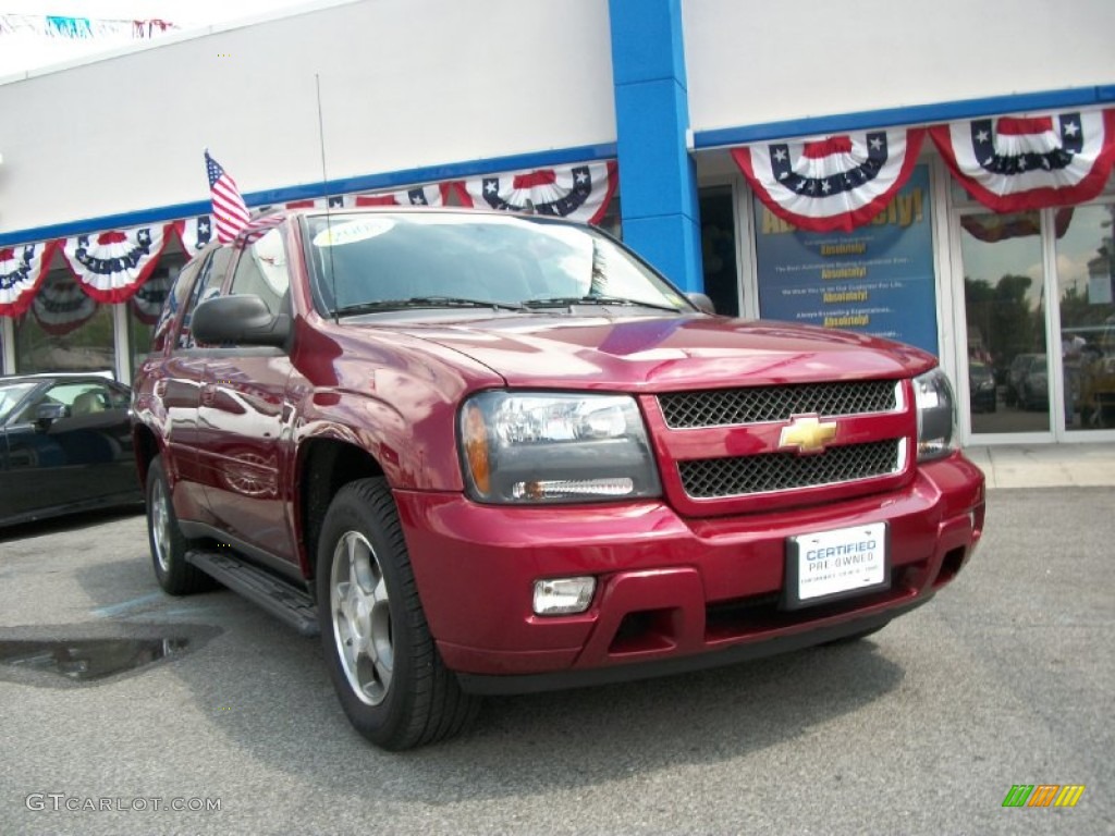 2008 TrailBlazer LT 4x4 - Red Jewel / Light Gray photo #3