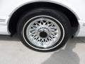 1995 Lincoln Town Car Executive Wheel and Tire Photo