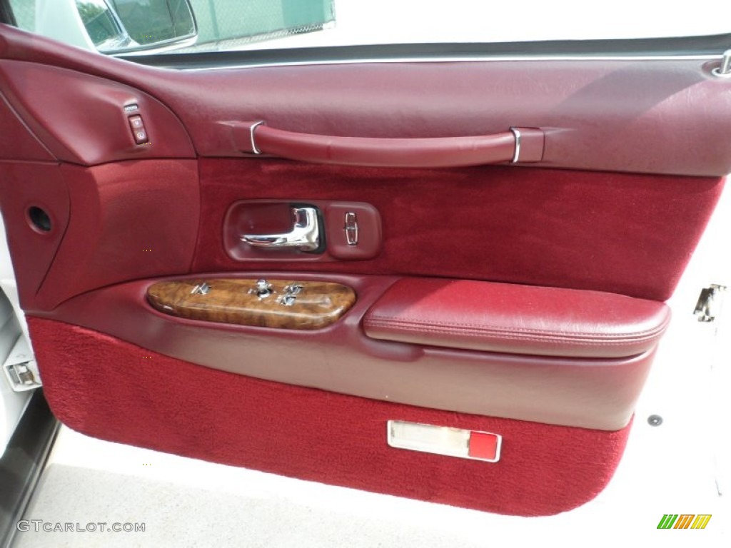 1995 Lincoln Town Car Executive Dark Red Door Panel Photo #52925176