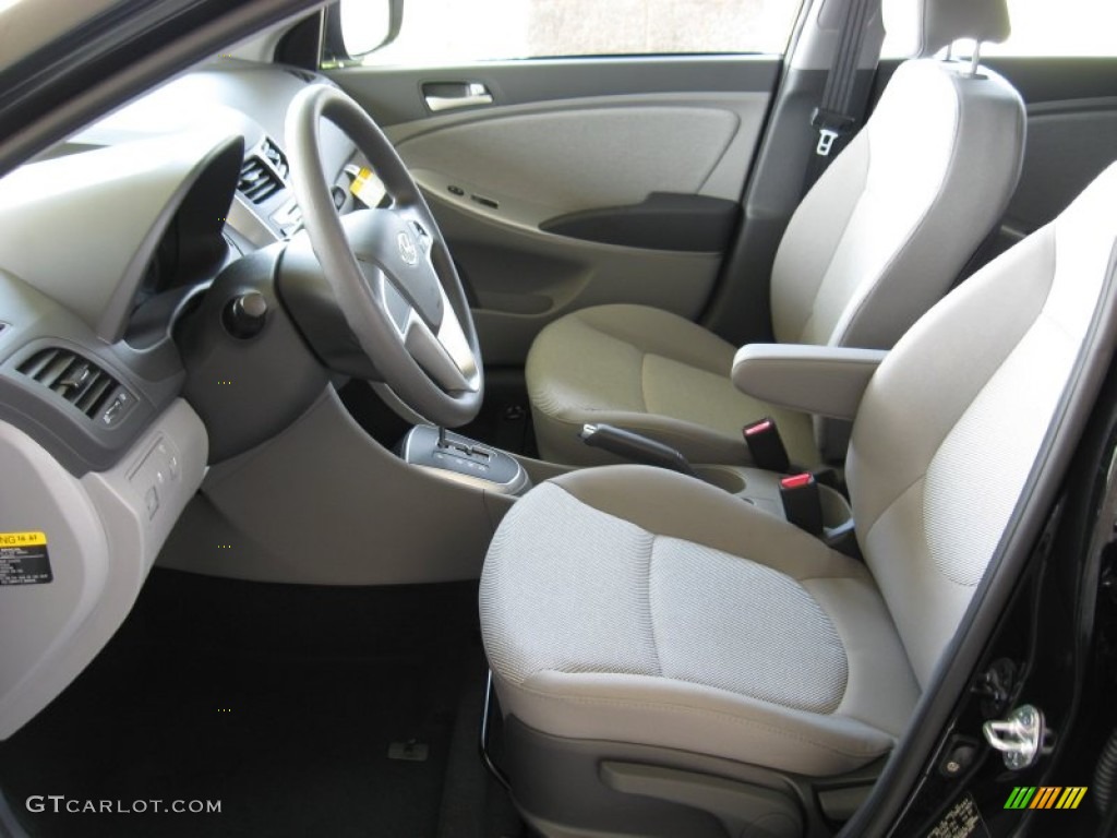 Gray Interior 2012 Hyundai Accent GS 5 Door Photo #52925305