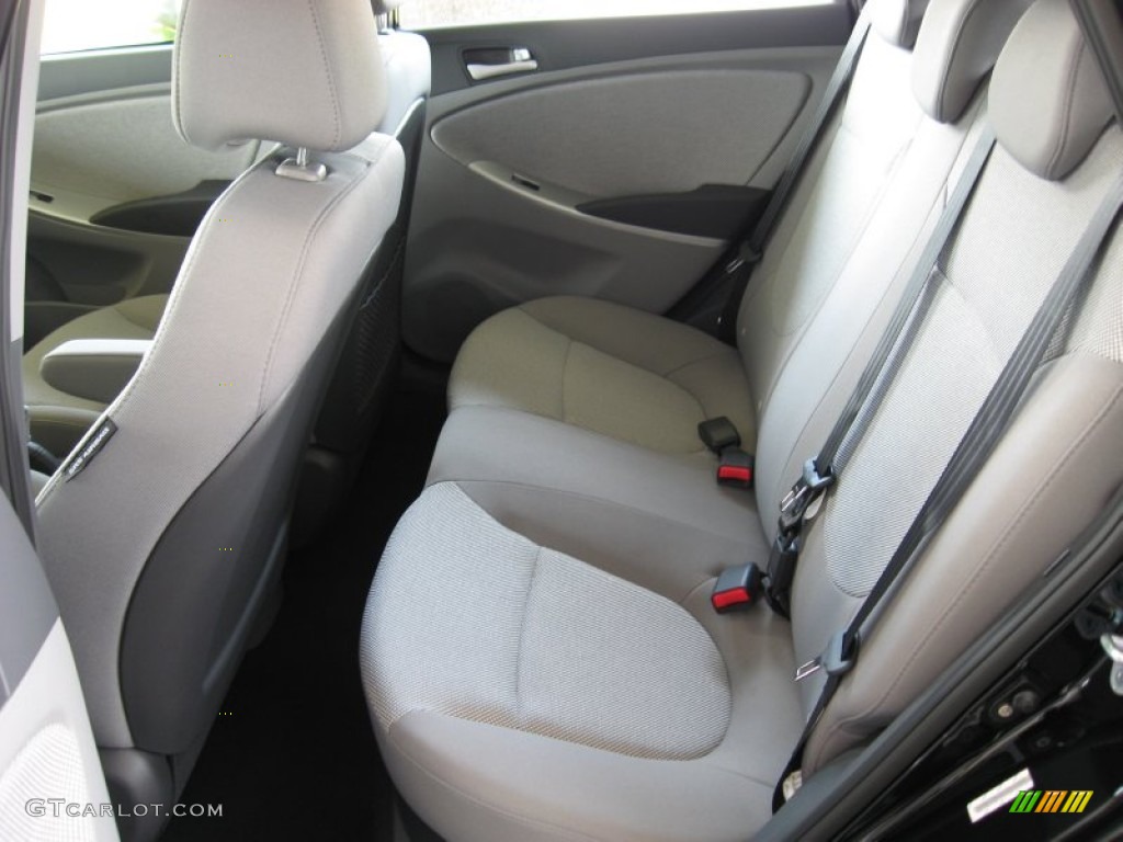 Gray Interior 2012 Hyundai Accent GS 5 Door Photo #52925344