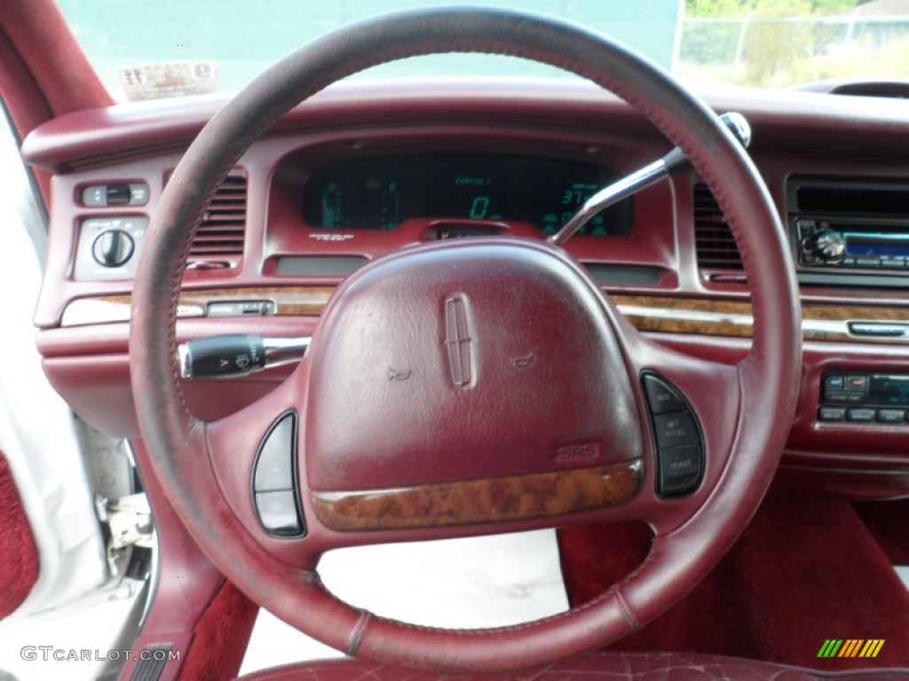 1995 Lincoln Town Car Executive Dark Red Steering Wheel Photo #52925368