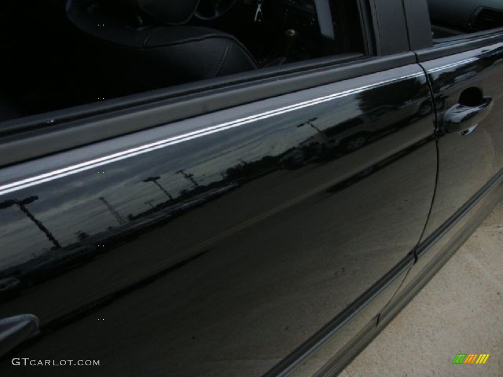 2004 3 Series 325xi Sedan - Jet Black / Black photo #33