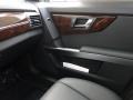 Black - GLK 350 Photo No. 21