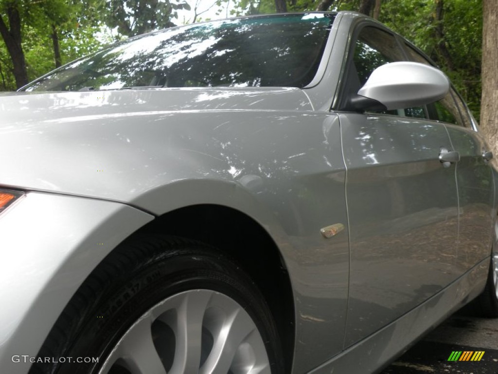 2006 3 Series 330xi Sedan - Titanium Silver Metallic / Black photo #5