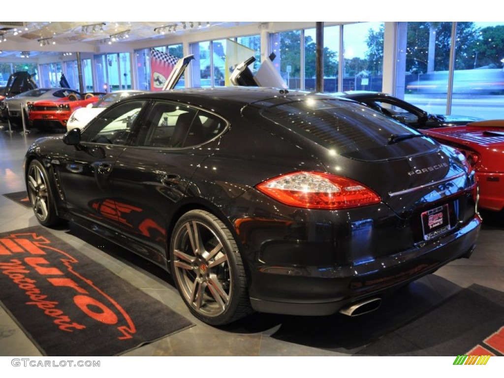 2011 Panamera 4 - Basalt Black Metallic / Black photo #12