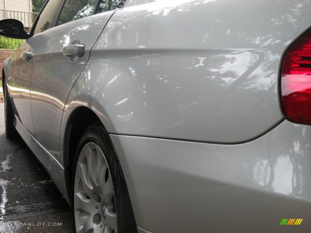 2006 3 Series 330xi Sedan - Titanium Silver Metallic / Black photo #6