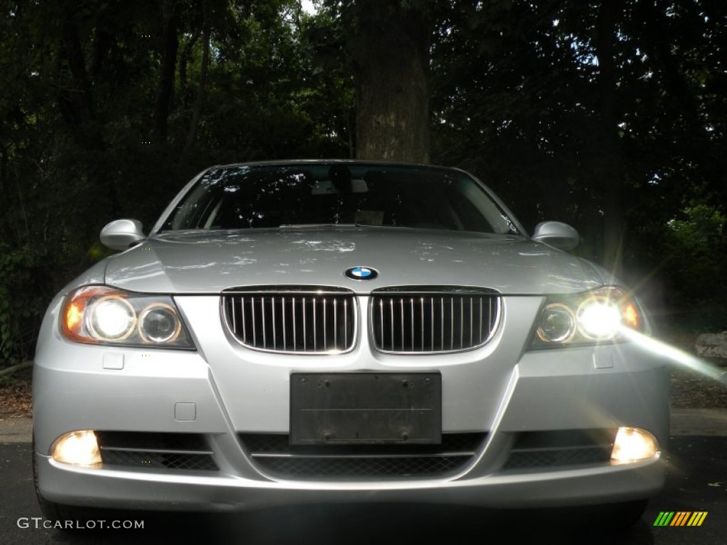 2006 3 Series 330xi Sedan - Titanium Silver Metallic / Black photo #9