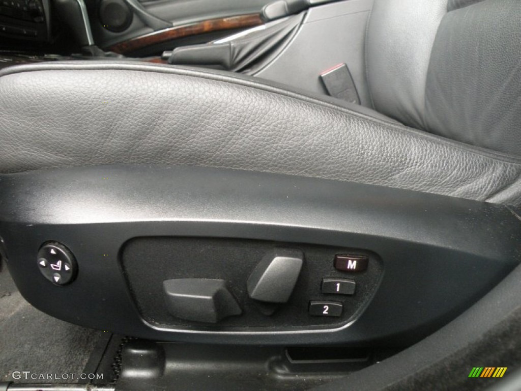 2006 3 Series 330xi Sedan - Titanium Silver Metallic / Black photo #15