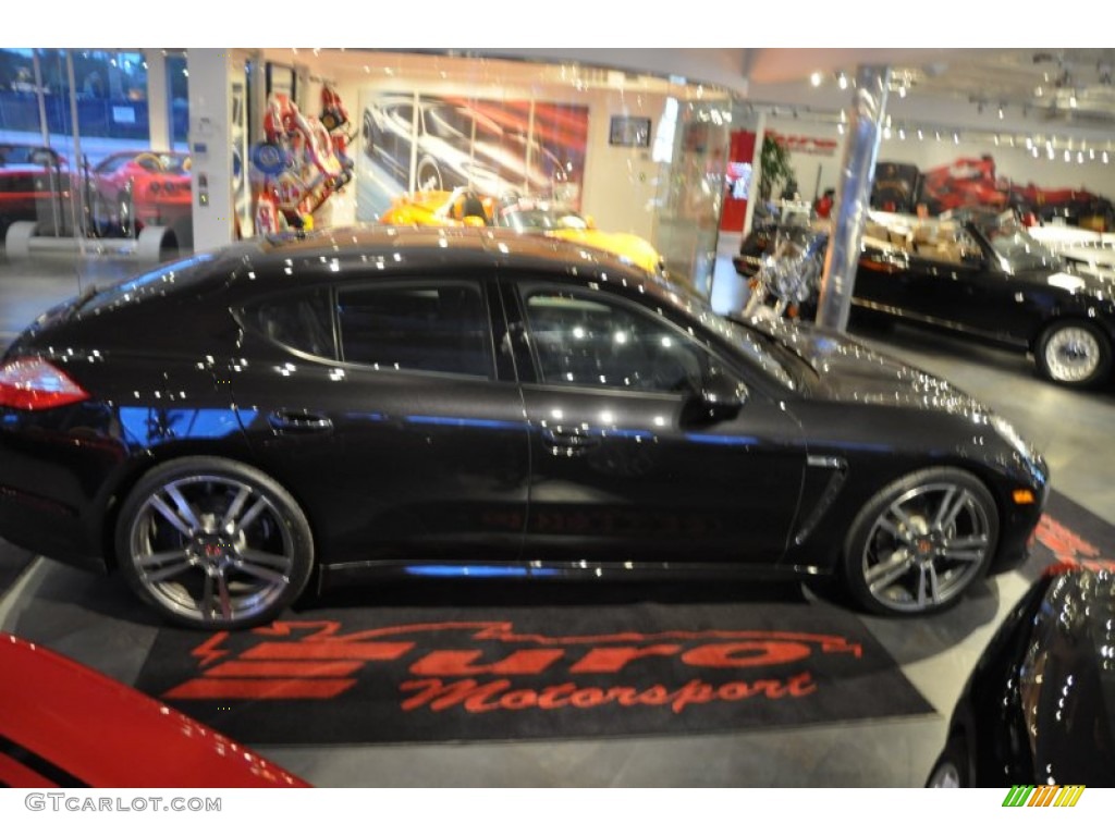 2011 Panamera 4 - Basalt Black Metallic / Black photo #25