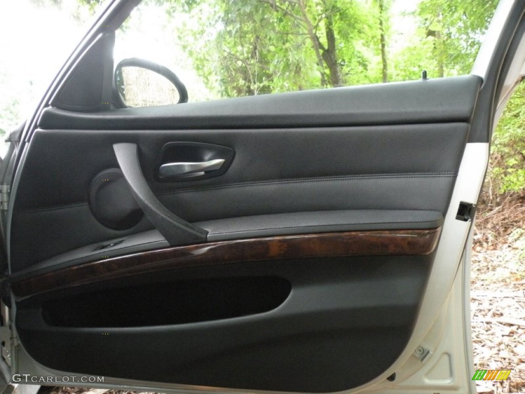 2006 3 Series 330xi Sedan - Titanium Silver Metallic / Black photo #27